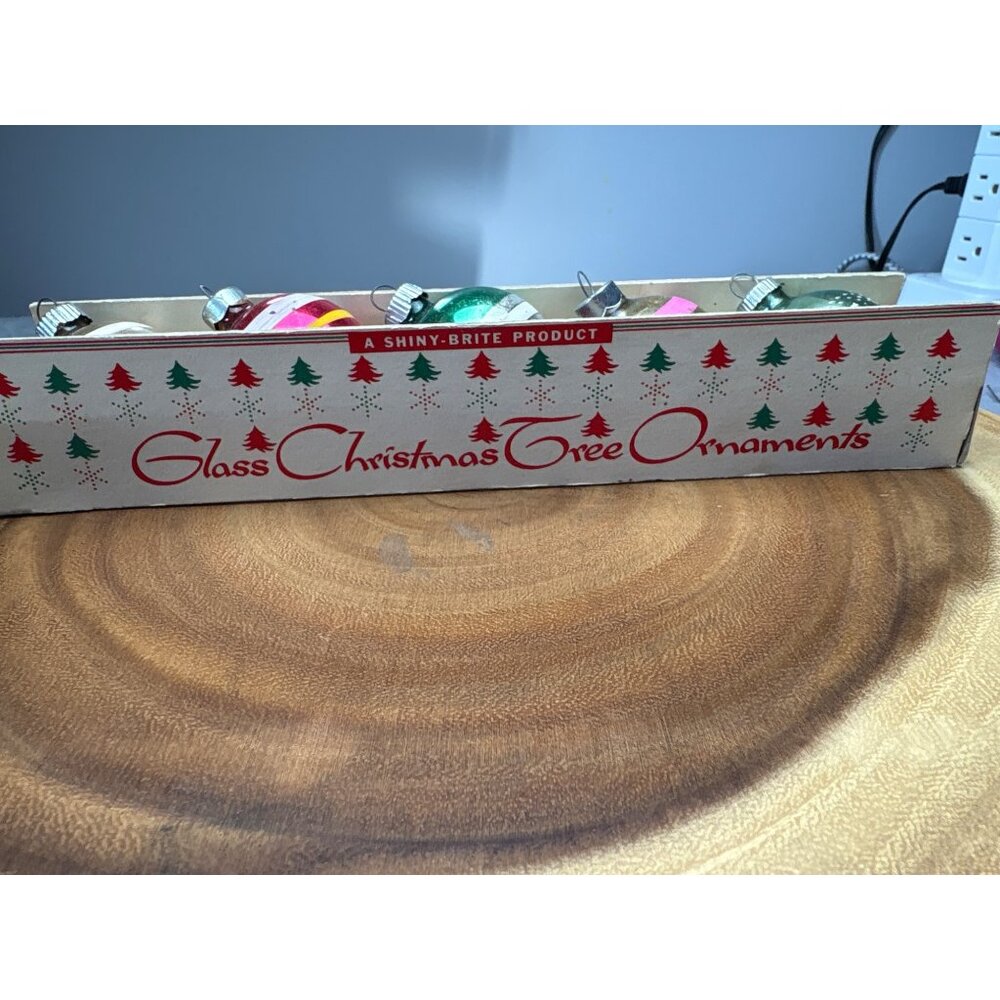 Shiny-Brite Glass Christmas Tree Ornaments Set Vintage - Picture 3 of 14